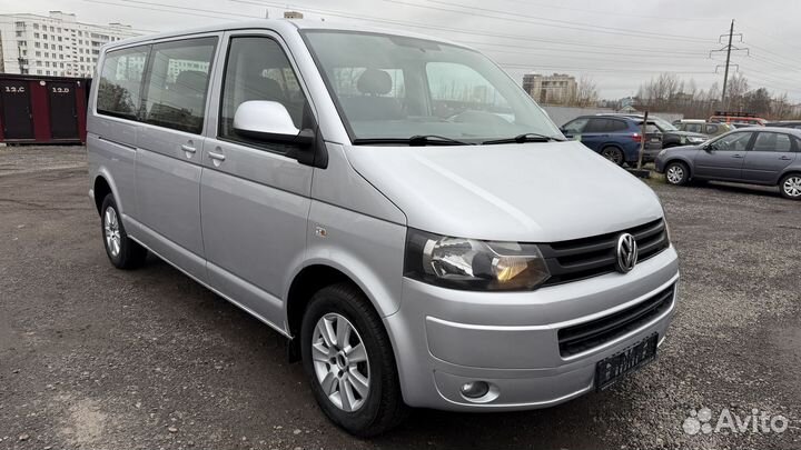 Volkswagen Caravelle 2.0 AMT, 2011, 174 932 км