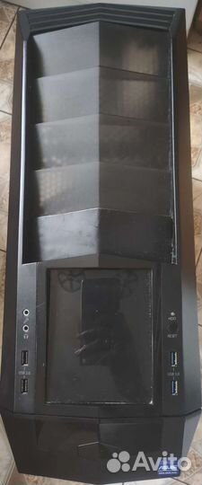 Minitower Zalman Z11