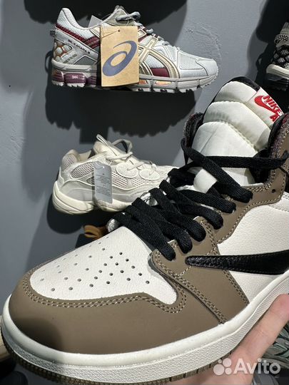 Кроссовки Nike air jordan 1 high travis scott