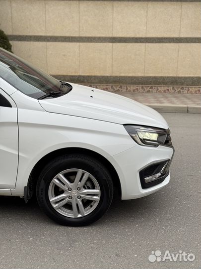 LADA Vesta 1.6 МТ, 2023, 28 000 км