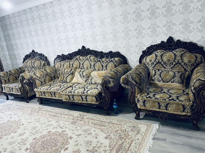 2-к. квартира, 60 м², 2/9 эт.