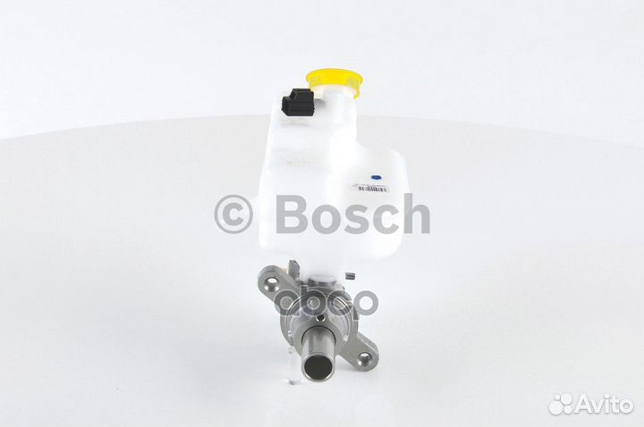 Главный тормозной цилиндр 0 204 123 716 Bosch