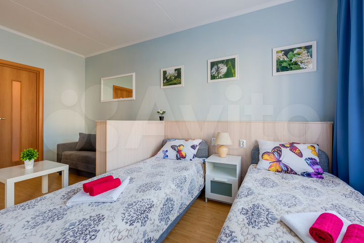 2-к. квартира, 60 м², 1/4 эт.