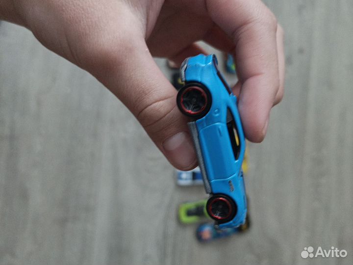 Машинки хот вилс hot wheels