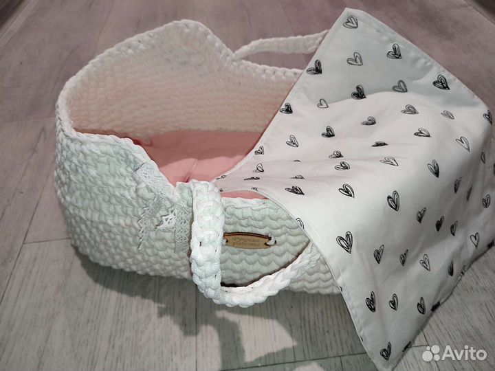 Люльки,кроватки,колыбельки для игрушек