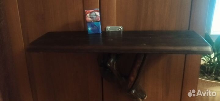 Полка настенная деревянная