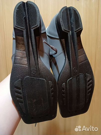 Лыжные ботинки