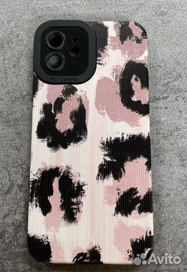 Чехол на iPhone 12