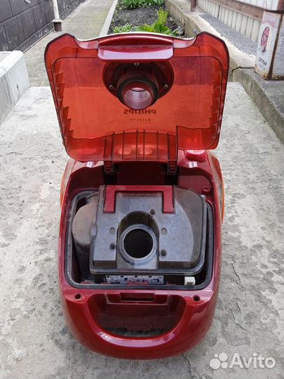 Пылесос Philips