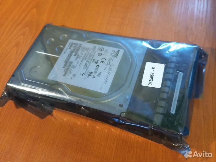 Новый жесткий диск hitachi 3285067-B HDS HUS 3TB