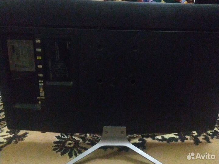 Телевизор samsung
