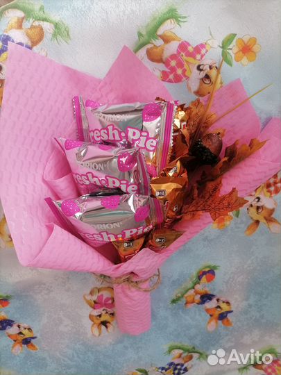 Сладкий букет из конфет