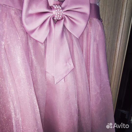 Нарядное платье для девочки