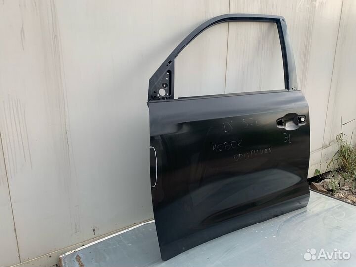 Дверь передняя левая Lexus LX570