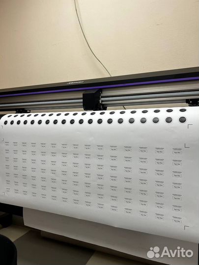 Типография наклеек, печать наклеек на заказ