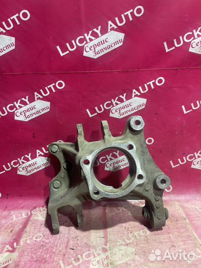 Кулак задний левый Hyundai Santa Fe 4