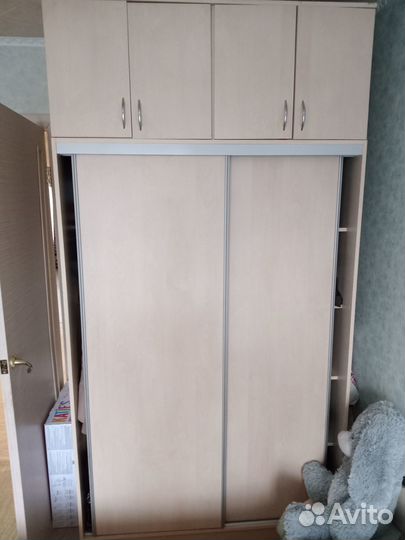 Спальный гарнитур бу белый