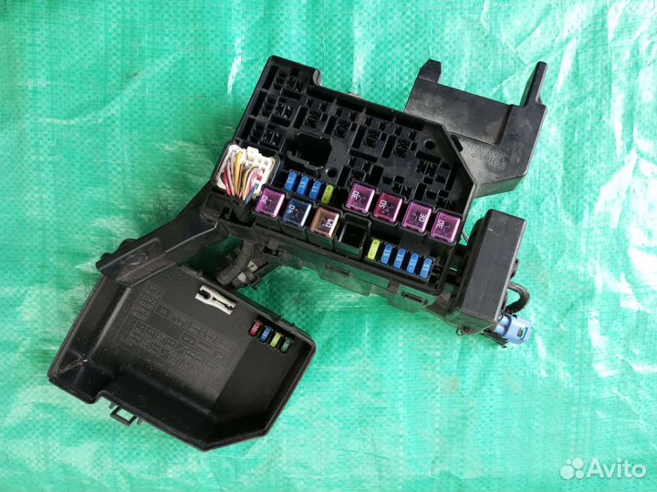 Блок предохранителей Suzuki SX4