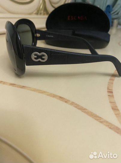Солнцезащитные очки женские оригинал бу Escada