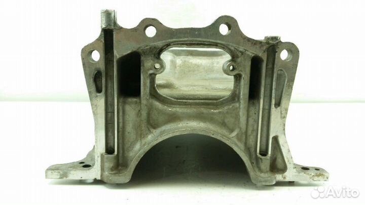 Поддон Mitsubishi Diamante F31A 6G73