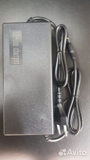 Зарядное устройство для электросамокатов Kugoo