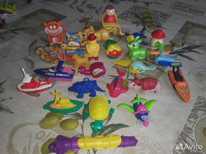Игрушки из киндера