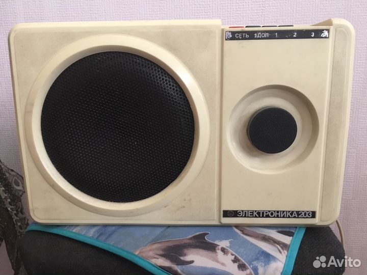 Радиоприёмники «Электроника - 203» и «Маяк»