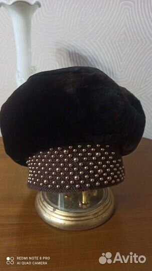 Берет женский из мутона