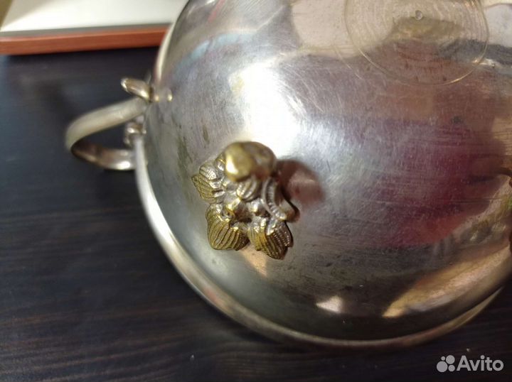 Старинная вазочка на ножках латунь серебрение
