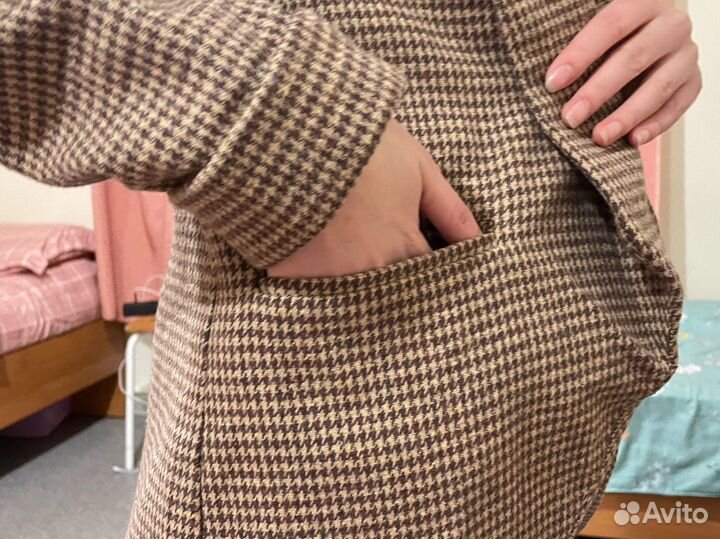 Шерстяной костюм женский