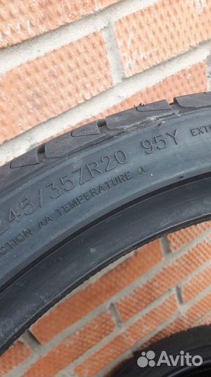 Blacklion BU66 Champoint 245/35 R20