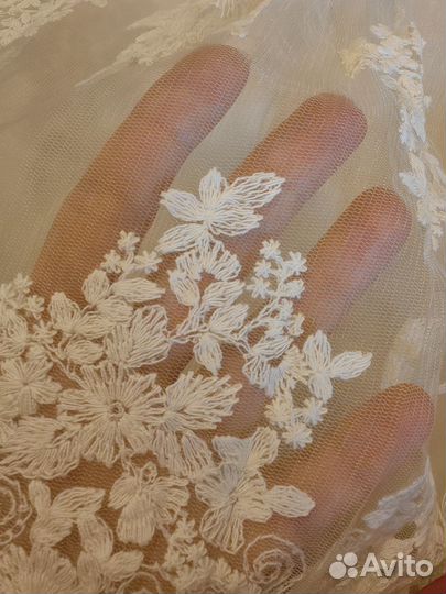 Нарядное платье для девочки 3-4 лет