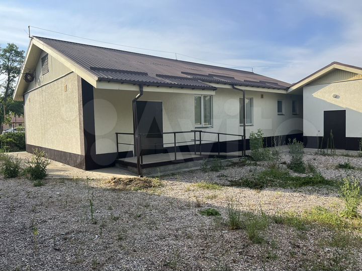 Дом 136 м² на участке 14,7 сот.