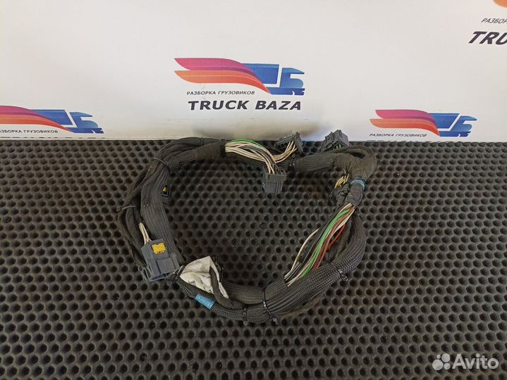 Проводка двери левой камаз 5490