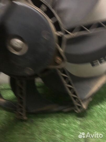 Вентилятор охлаждения радиатора Ford Focus 2 седан