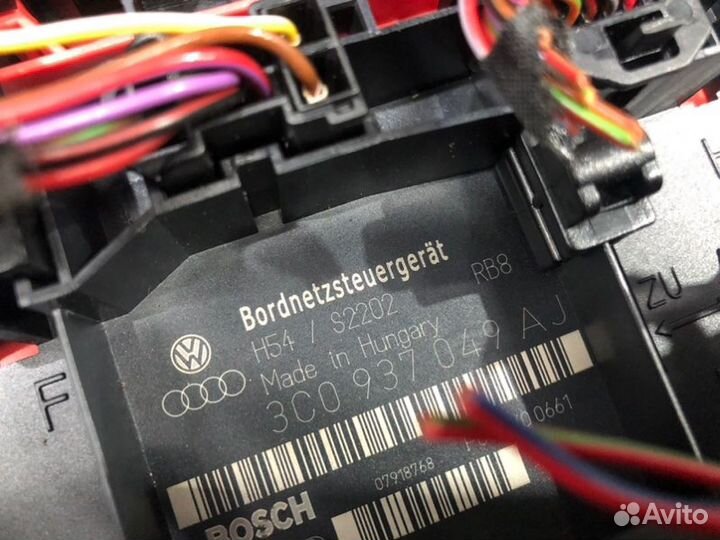 Блок бортовой сети Volkswagen Passat B6