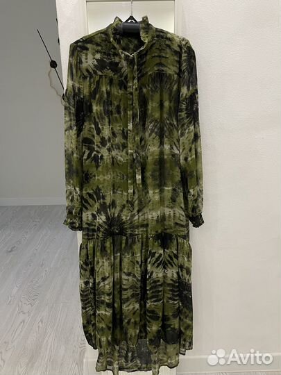 Платье Stradivarius