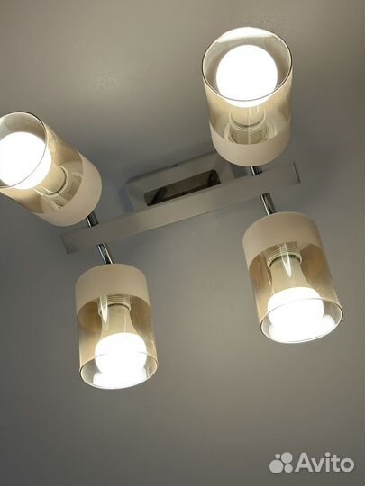 Светильник потолочный