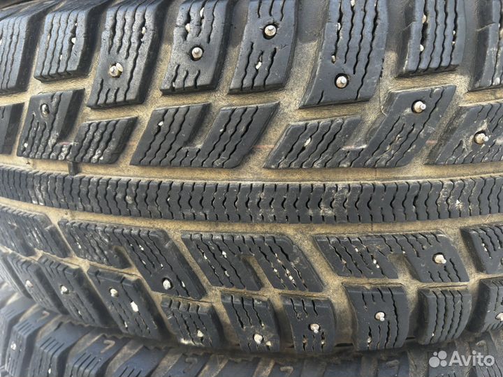 Kumho I'Zen KW22 215/65 R16 98T