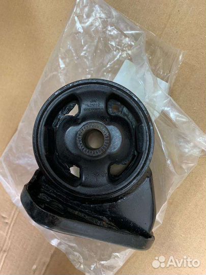 Опора двигателя SantaFe Classic 2.0L