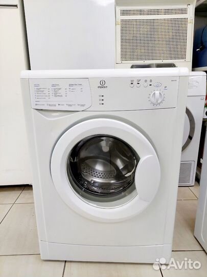 Узкая 5кг 1000 об.Индезит Стиральная машина автома