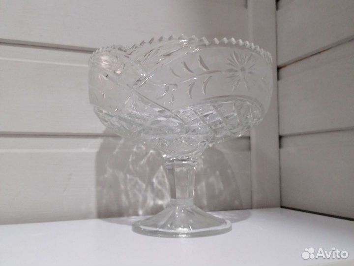 Ваза для фруктов и конфет