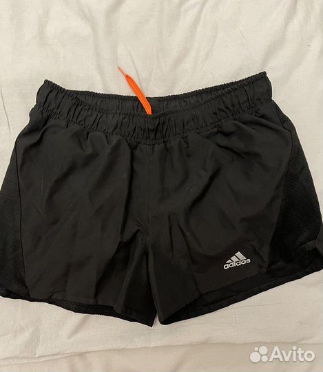 Спортивные шорты adidas