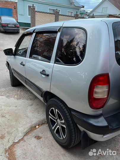 Chevrolet Niva 1.7 МТ, 2005, 200 000 км