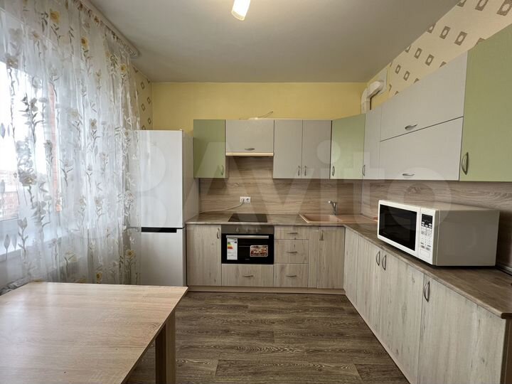 2-к. квартира, 60 м², 7/16 эт.