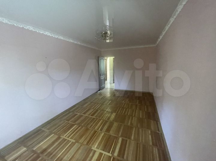 2-к. квартира, 47 м², 2/5 эт.