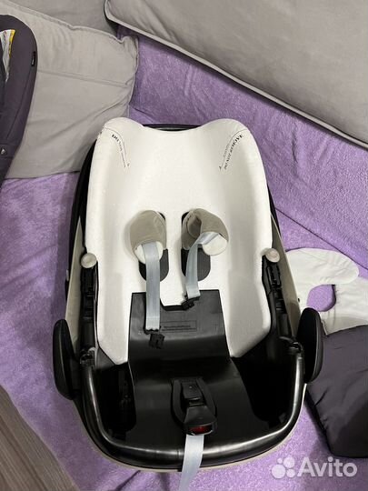 Автолюлька Maxi Cosi Pebble с базой Isofix