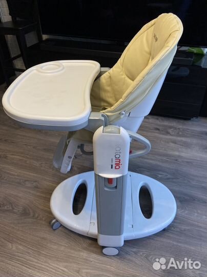 Стульчик для кормления Peg Perego Tatamia