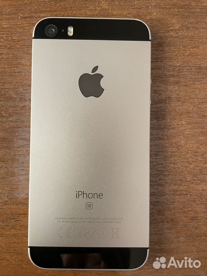 Apple iPhone se 2016