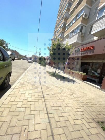 Арендатор, первый этаж, отдельный вход